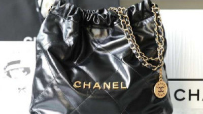 샤넬 22백 스몰 미듐 사이즈 완벽 비교 (가격, 스펙, 수납력, 후기 총정리)