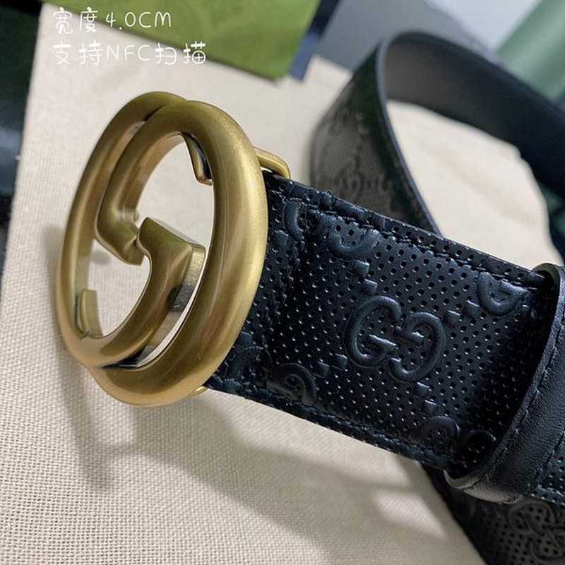 구찌 GG 엠보스 레더 벨트 4cm 골드 | Size 35 - 40