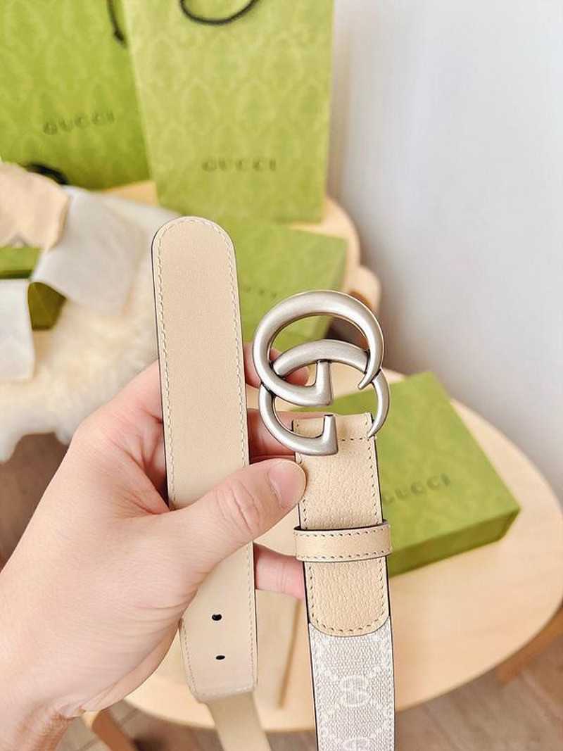 구찌 마몬트 GG수프림캔버스 레더 벨트 3cm | Size 35 - 40