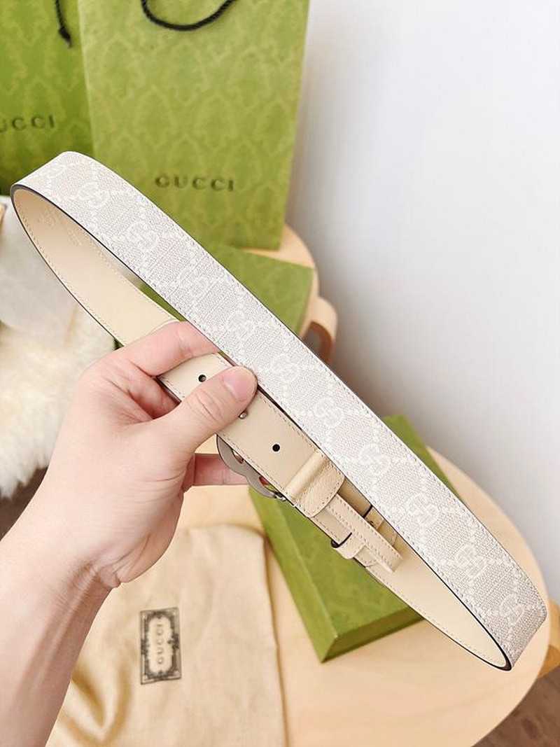 구찌 마몬트 GG수프림캔버스 레더 벨트 3cm | Size 35 - 40