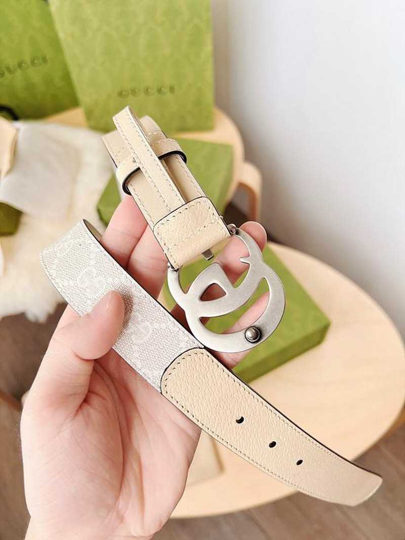 구찌 마몬트 GG수프림캔버스 레더 벨트 3cm | Size 35 - 40