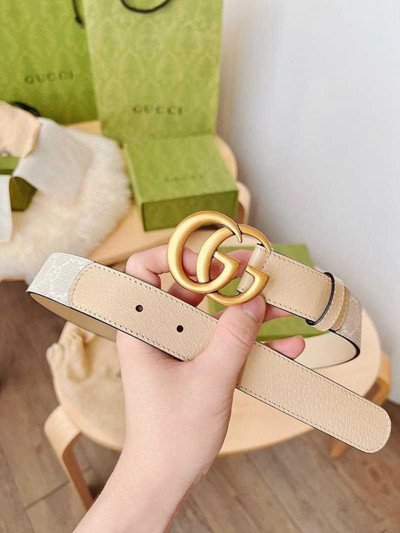 구찌 마몬트 GG수프림캔버스 레더 벨트 3cm | Size 35 - 40