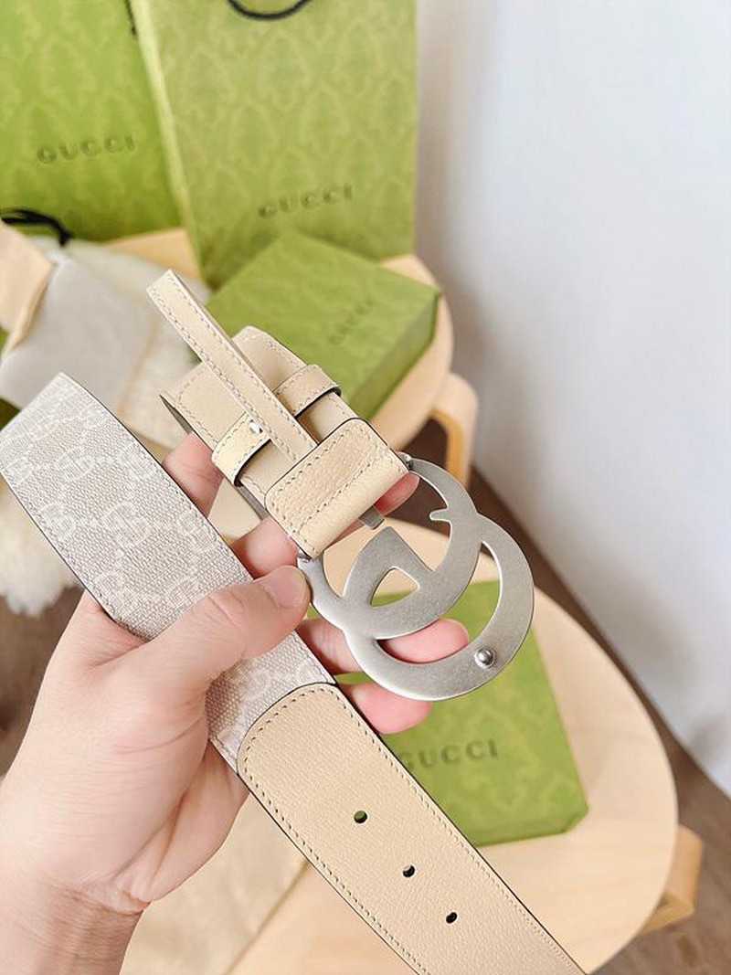 구찌 마몬트 GG수프림캔버스 레더 벨트 4cm | Size 35 - 40