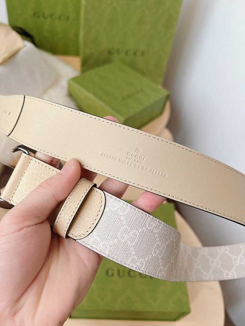 구찌 마몬트 GG수프림캔버스 레더 벨트 4cm | Size 35 - 40