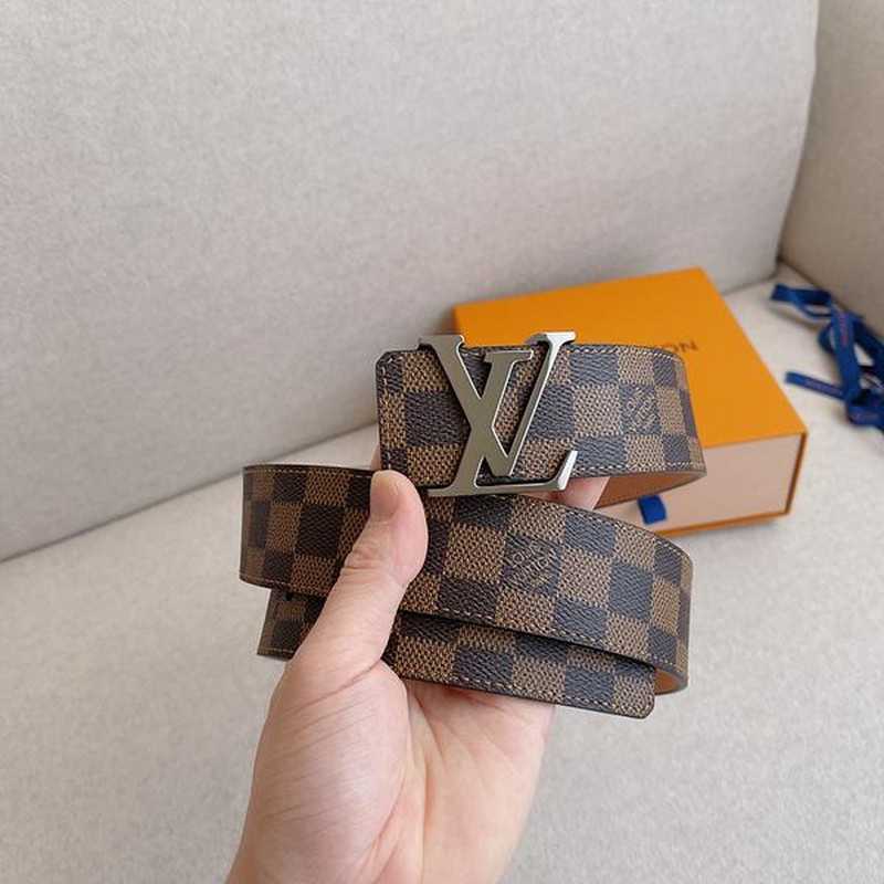 루이비통 버클 벨트 4cm | Size 35 - 40