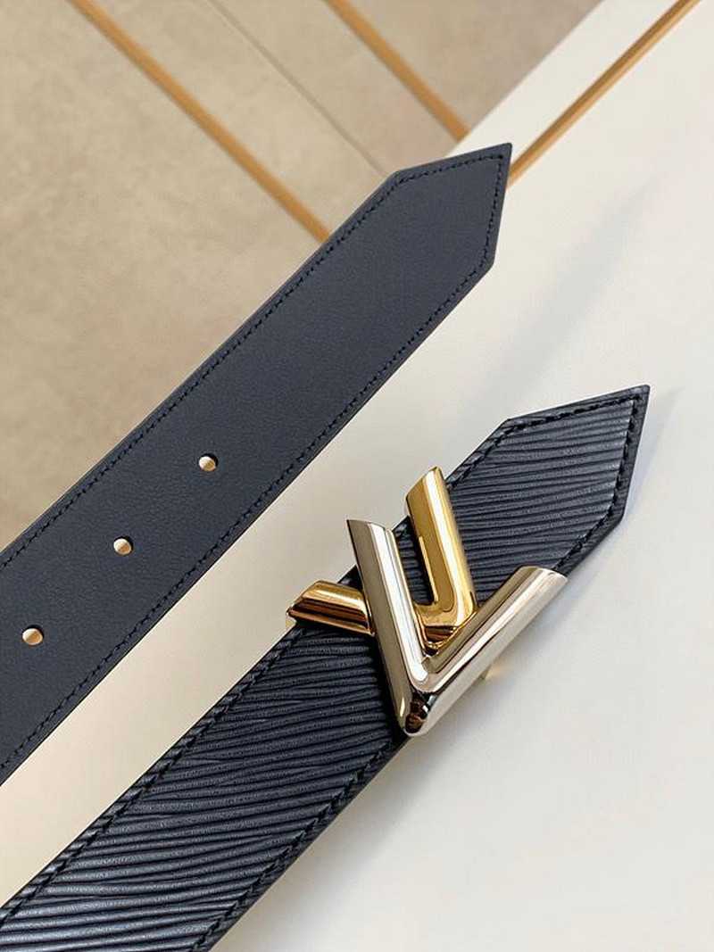 루이비통 트위스트 버클 벨트 3cm | Size 35 - 40