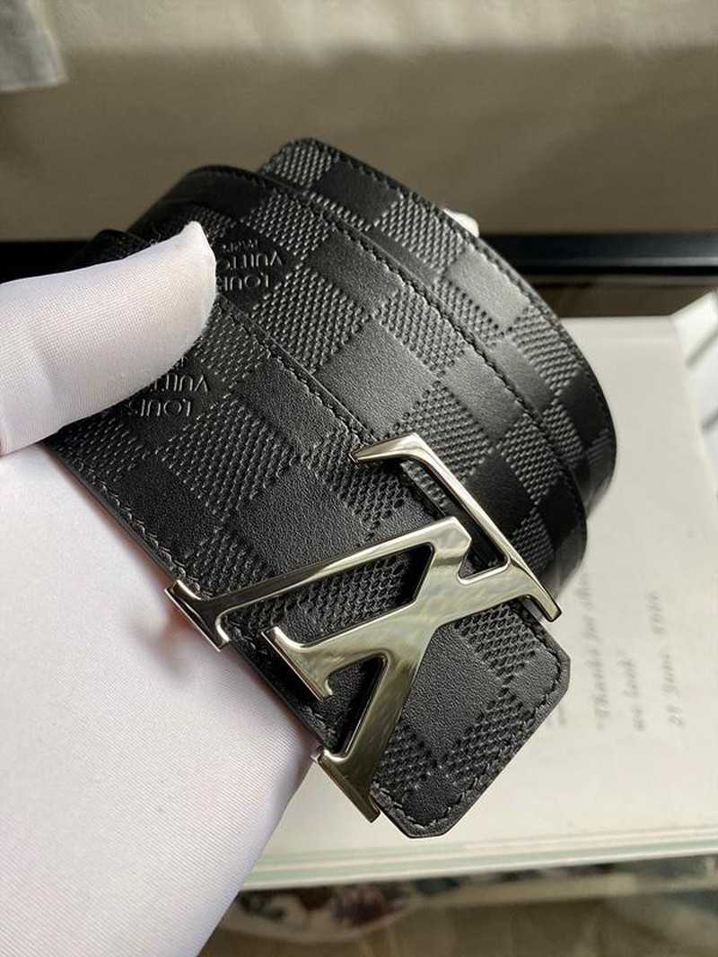 루이비통 버클 벨트 4cm | Size 35 - 40