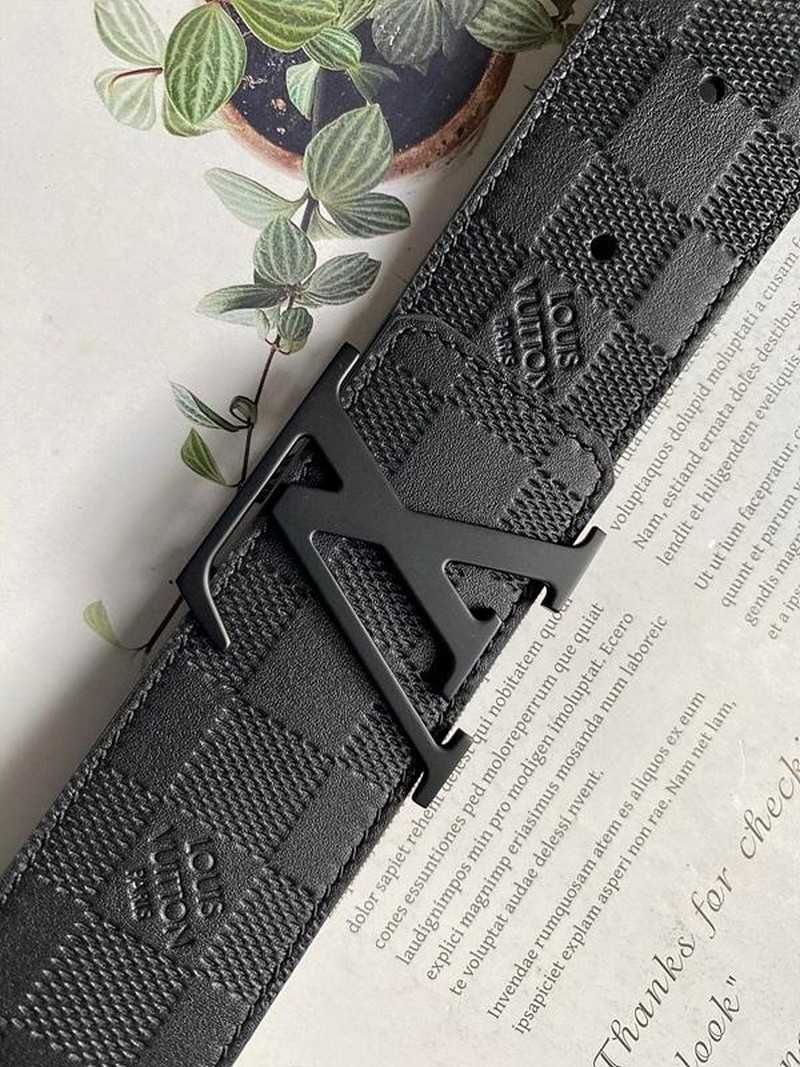 루이비통 버클 벨트 4cm | Size 35 - 40