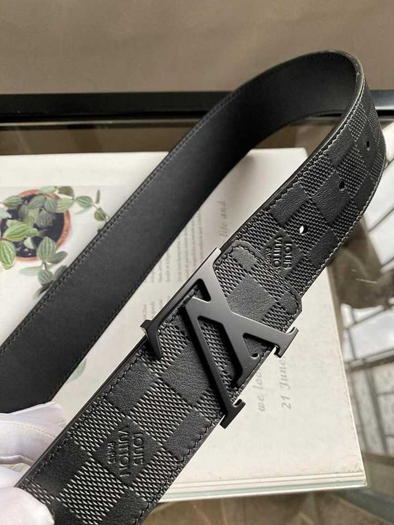 루이비통 버클 벨트 4cm | Size 35 - 40