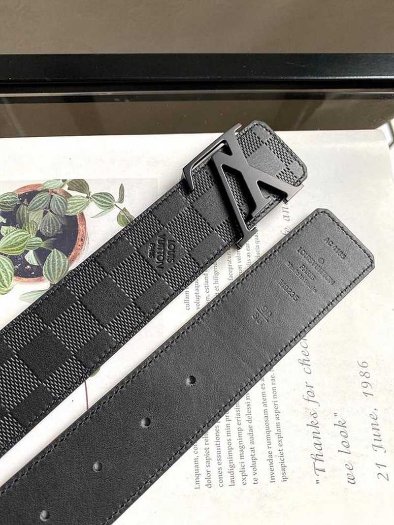 루이비통 버클 벨트 4cm | Size 35 - 40