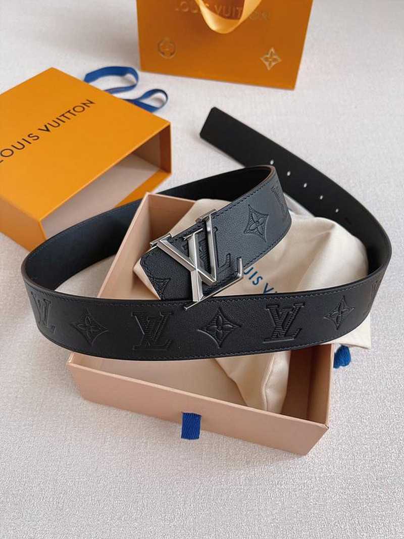 루이비통 버클 벨트 4cm | Size 35 - 40