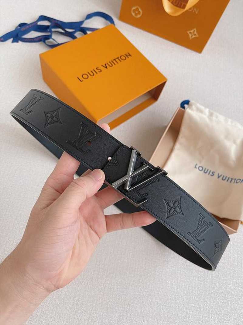 루이비통 버클 벨트 4cm | Size 35 - 40
