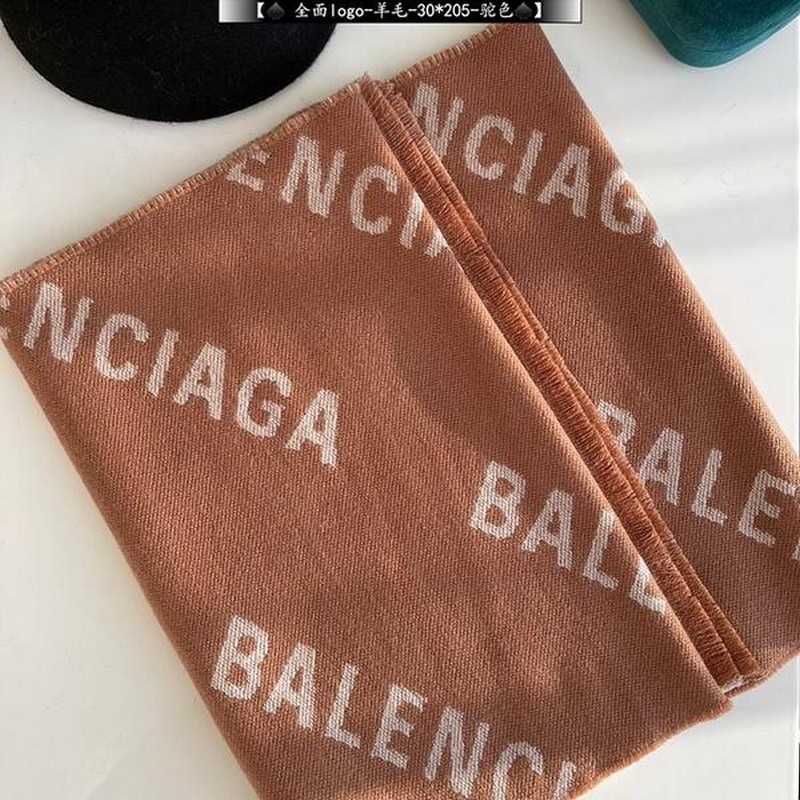 발렌시아가 blcg 로고 머플러