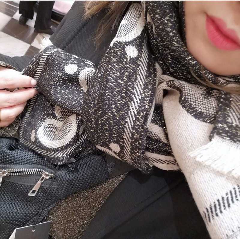 구찌 울 자카드 스카프