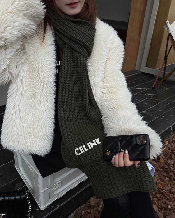 셀린느 울 머플러