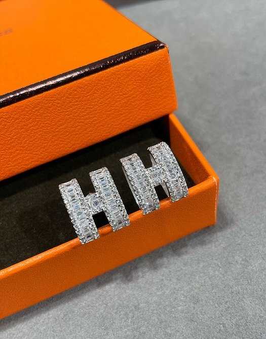 에르메스 hermes 팝아슈 이어링 귀걸이 | Size One size