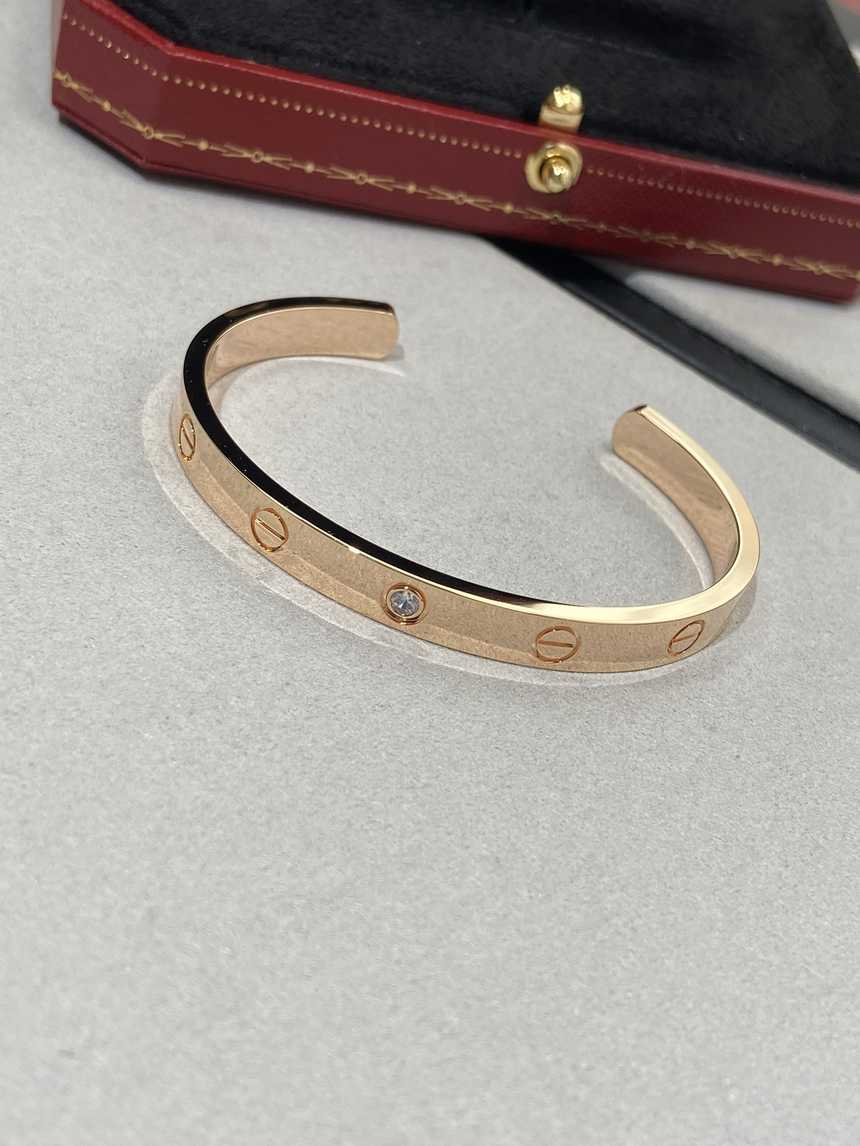 까르띠에 러브 와이드 다이아 팔찌 로즈골드 | Size FREE