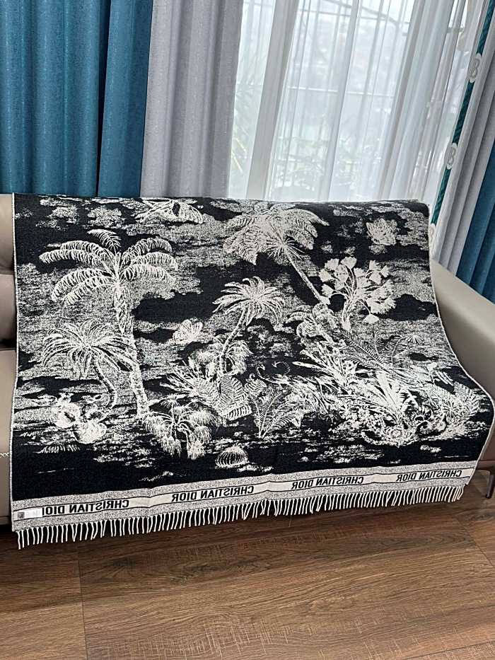 디올 글로벌스타앤문 트래블 숄 | Size 140x140cm