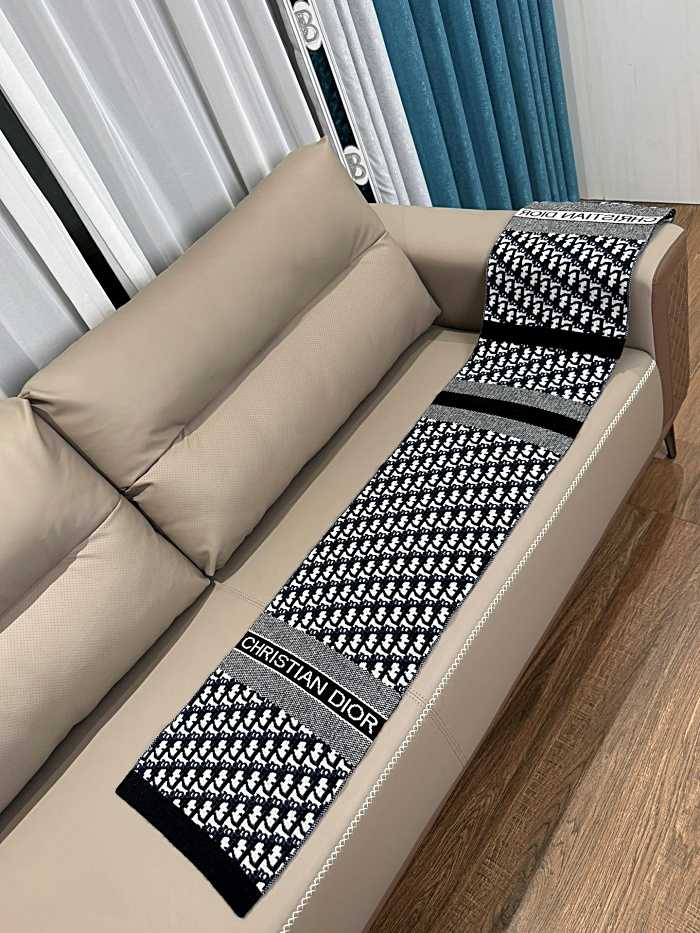 디올 프린트 스카프 | Size 40*200cm
