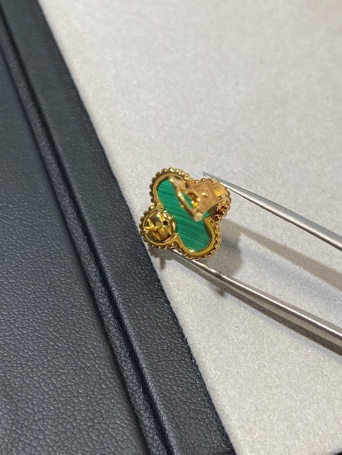 반클리프 빈티지 알함브라 네잎클로버 귀걸이 | Size 1.5 x 1.5cm