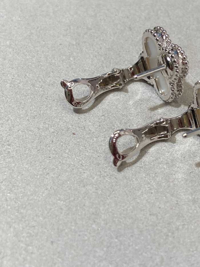 반클리프 빈티지 알함브라 네잎클로버 귀걸이 | Size 1.5 x 1.5cm