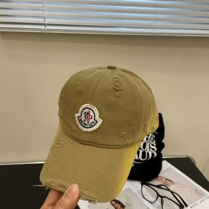 몽클레어 빈티지 모자 | Size FREE