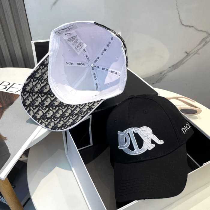 디올 로고 오블리크 모자 3컬러 | Size FREE