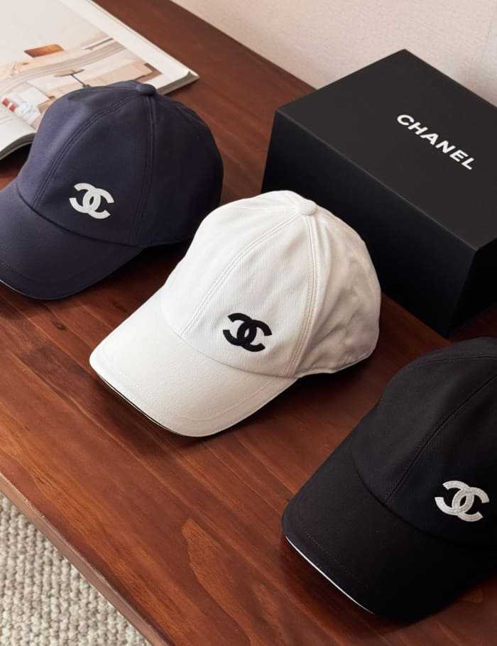 샤넬 CC로고 클래식 자수 야구모자 볼캡 3컬러 | Size FREE