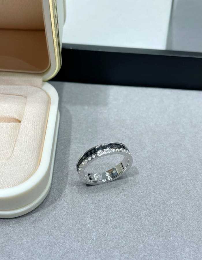 부쉐론 콰트로 다이아 웨딩밴드 반지 2컬러 | Size 6,7,8
