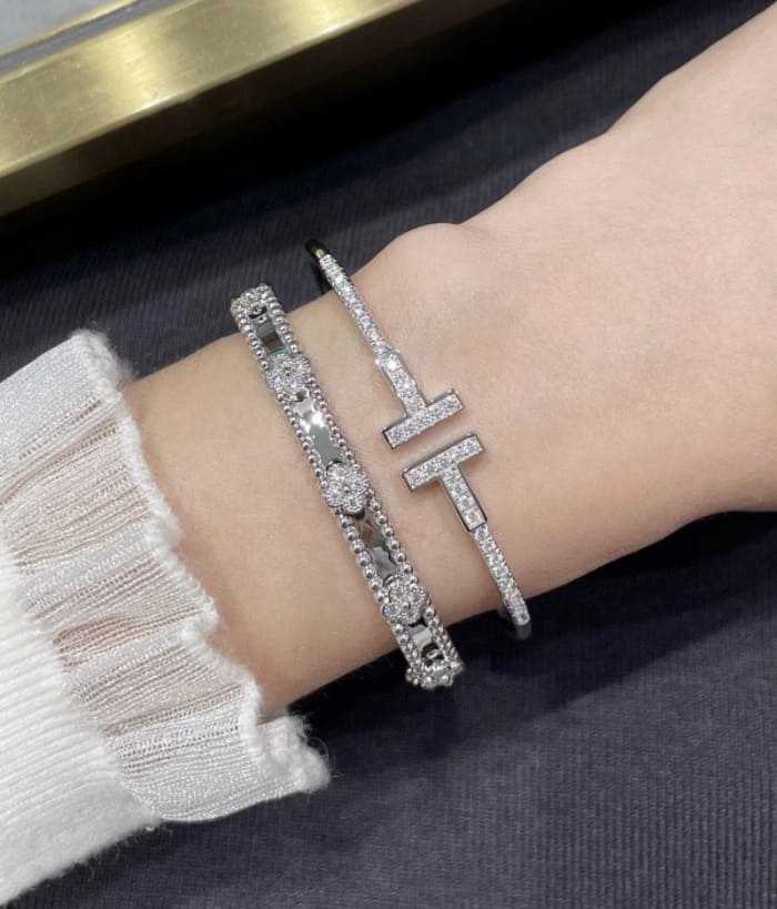 티파니 더블 T 와이어 풀 다이아 팔찌 | Size 16,17
