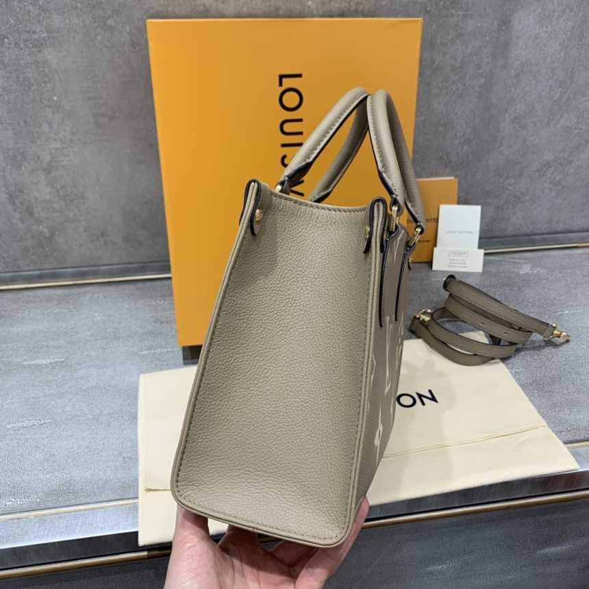 루이비통 온더고 PM M45659 | 25 x 19 x 11.5cm