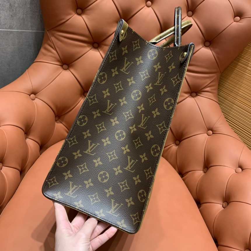 루이비통 온더고 MM M45321 | 사이즈: 35 x 27 x 14cm