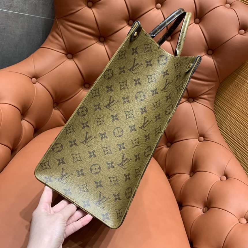 루이비통 온더고 MM M45321 | 사이즈: 35 x 27 x 14cm