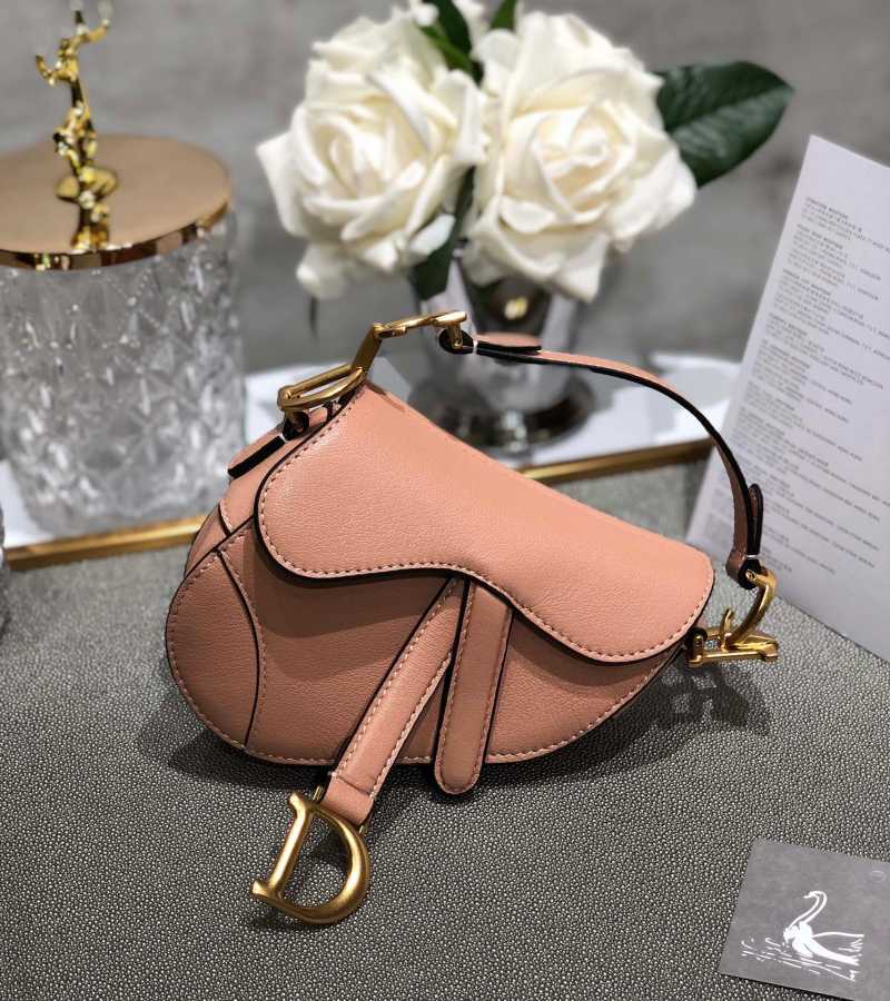 디올 새들백 마이크로 미니 | 사이즈: 12 * 7.5 * 5cm