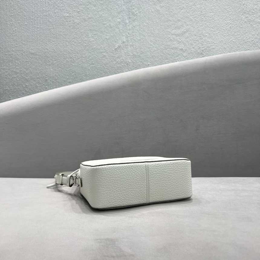 마르지엘라 5AC 카메라백 | 사이즈: 30 x 19 x 21cm