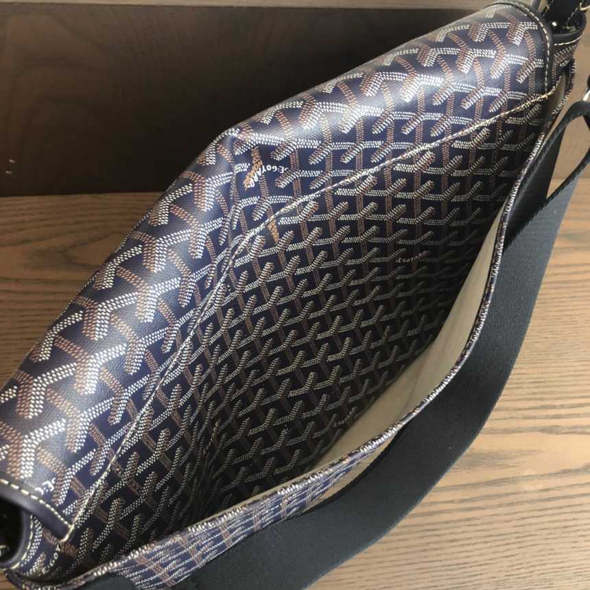 고야드 카펜티엔 메신저백 | 바닥 길이 35cm 높이 25cm 폭 13cm
