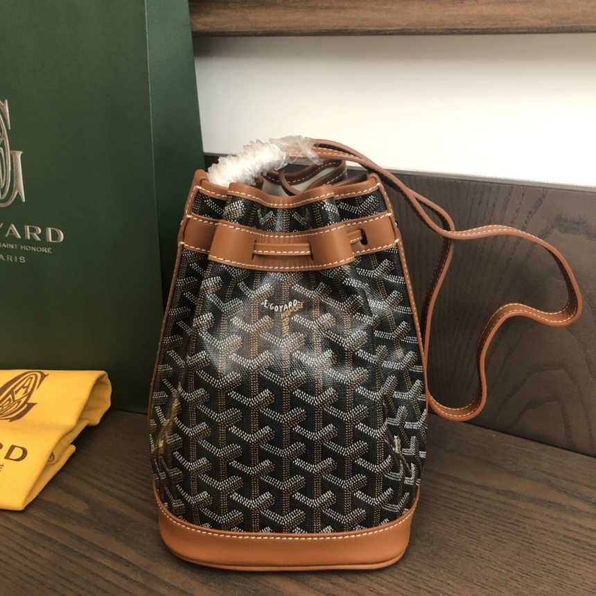 고야드 쁘띠플로 버킷백 | 15 * 23 * 17 cm