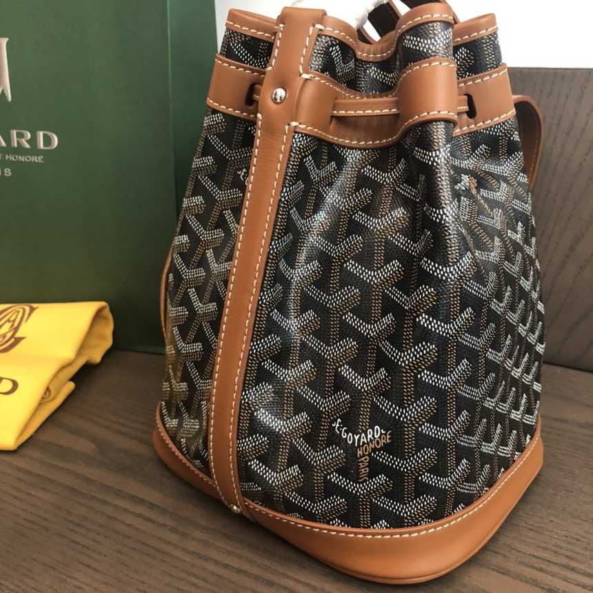 고야드 쁘띠플로 버킷백 | 15 * 23 * 17 cm