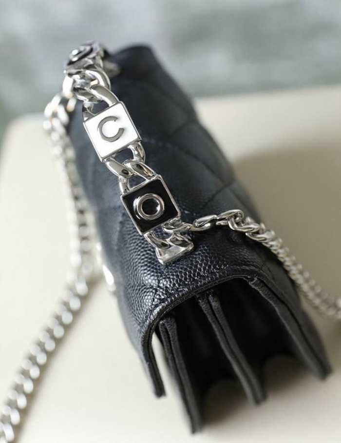 샤* 22ss 탑핸들 코코 레터링 체인백 캐비어 은장 | 9.5 x 13 x 6cm