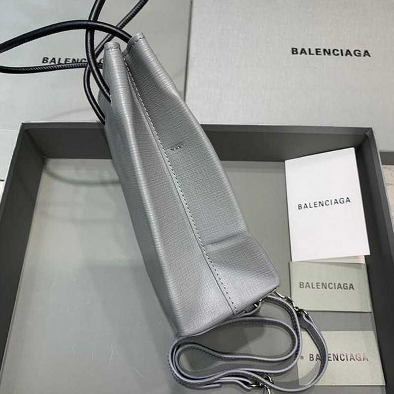 발렌시아가 노스사우스 토트 쇼퍼백 | 19 x 8 x 21.5 cm