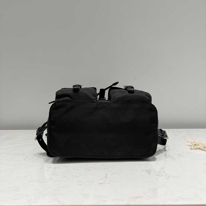 프라다 리나일론 클래식 백팩 1bz811 | 30 ×15 × 32cm
