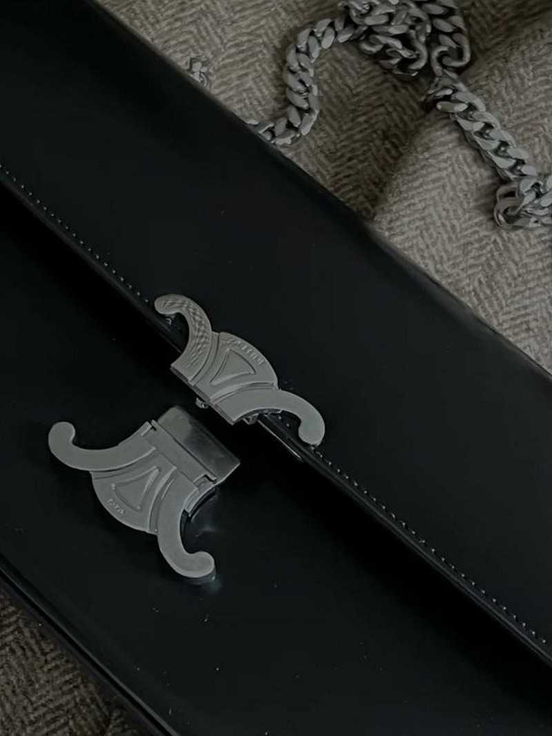 셀린느 트리오페 체인 숄더백 | 33 x 13 x 5cm