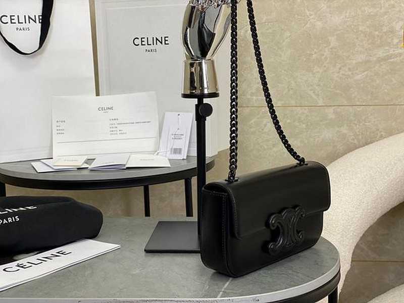 셀린느 퀴르 트리오페 블랙코팅 체인 숄더백 | ????????*????????*????????????