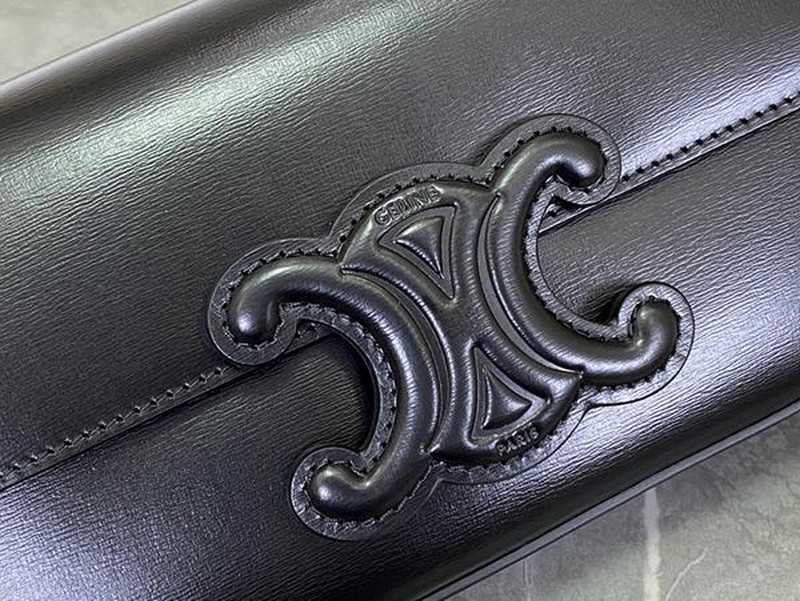 셀린느 퀴르 트리오페 블랙코팅 체인 숄더백 | ????????*????????*????????????