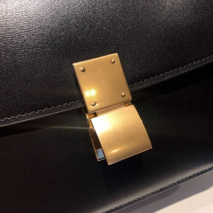 셀린느 클래식 박스백 틴 | 18.5 x 15.5 x 6cm