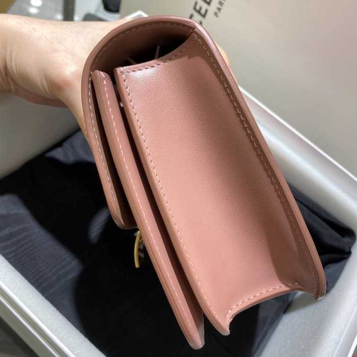셀린느 클래식 박스백 틴 | 18.5 x 15.5 x 6cm