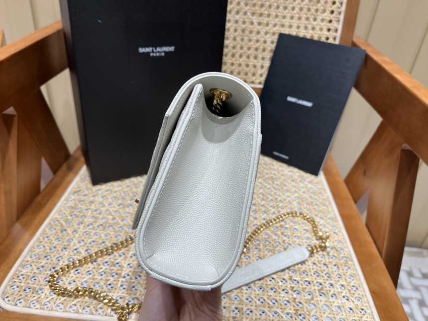 입생로랑 엔벨로프 숄더백 스몰 526286 | 21 x 13 x 6cm