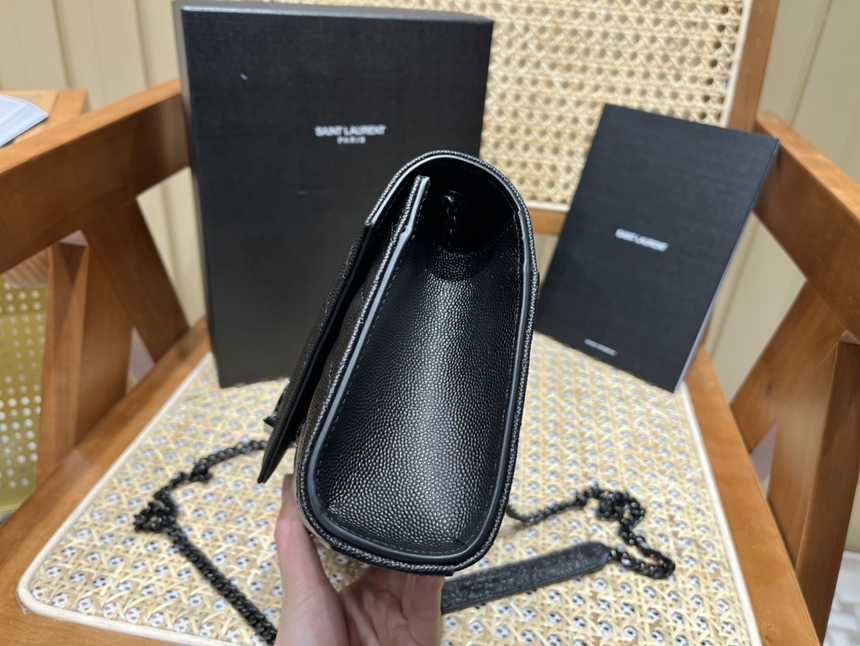 입생로랑 엔벨로프 숄더백 스몰 526286 | 21 x 13 x 6cm