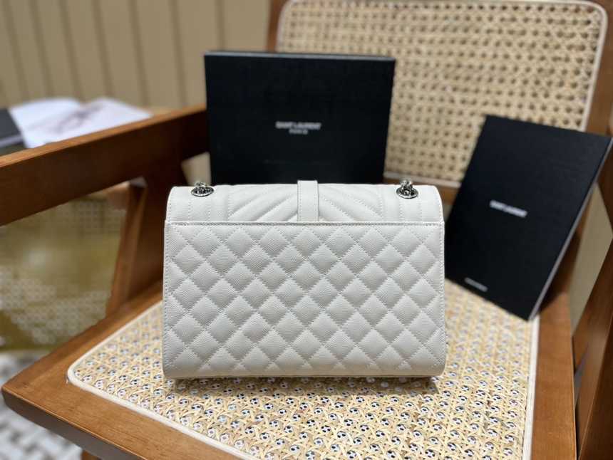 입생로랑 엔벨로프 숄더백 미디움 487206 | 24 x 17.5 x 6cm