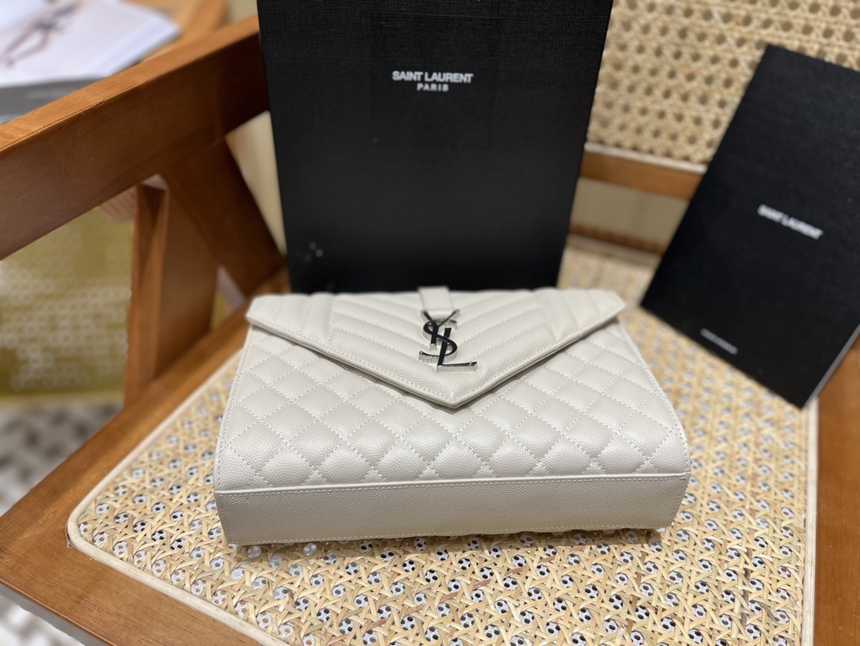 입생로랑 엔벨로프 숄더백 미디움 487206 | 24 x 17.5 x 6cm